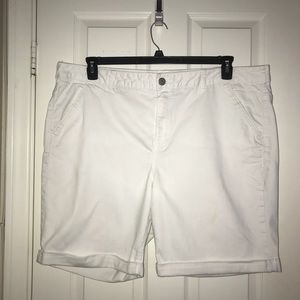 Lane Bryant White Denim Bermuda Shorts Size 26